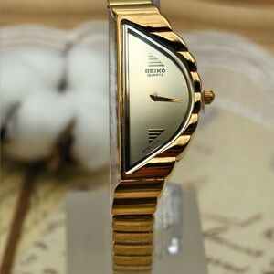 Seiko Halfmoon watch